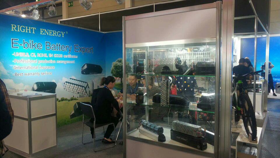 لتیم بیٹری پیک (2)